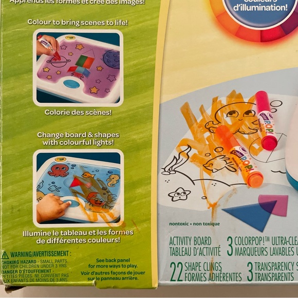 3/$25 Crayola Light Up Activity Board Toy Art Coloring Kit (Missing 2 markers) - Picture 2 of 11